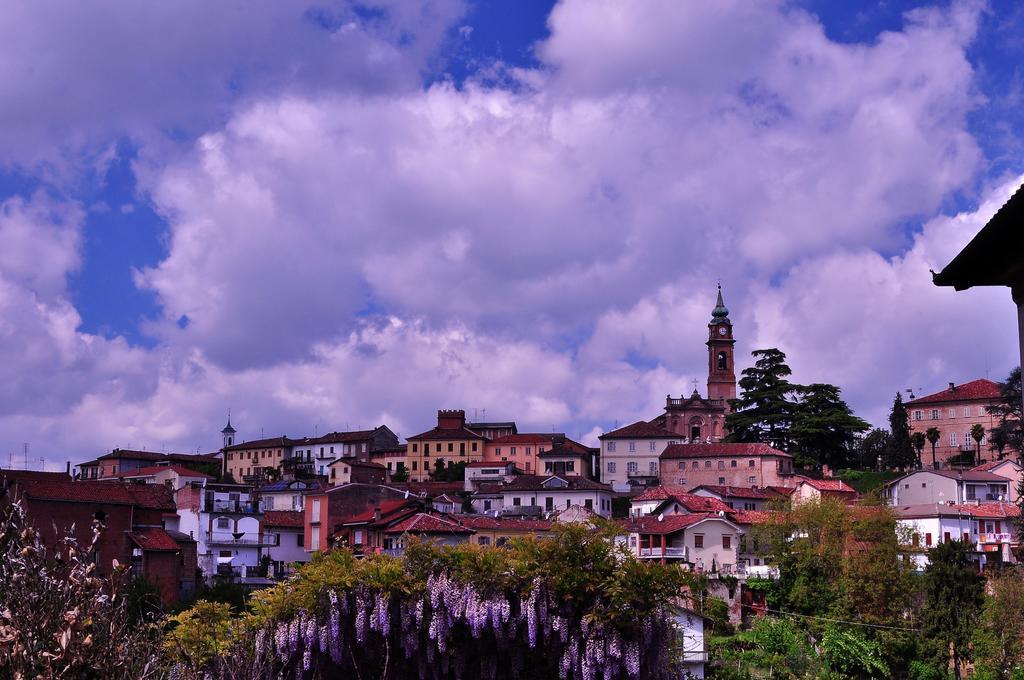 La Foresteria Del Castello - Wellness Hotel In Dimora Storica Castell'Alfero ภายนอก รูปภาพ